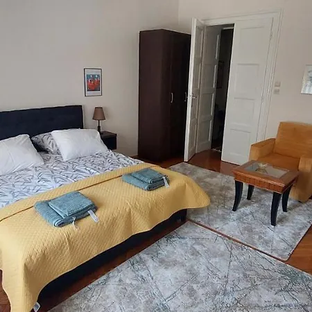 Apartment Bohemian