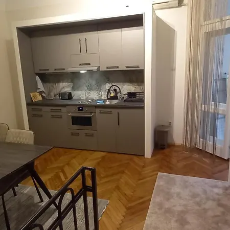 Bohemian Apartment *